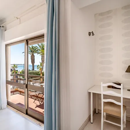 Praiamar Apartment